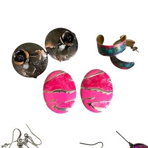 • VTG Earrings Bundle •